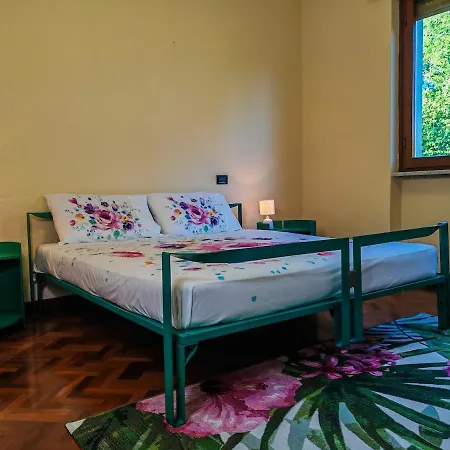Holiday home Bellissima Immersa Nelle Colline Lucchesi